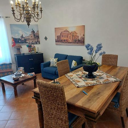 Casa Del Parlamento Lejlighed Palermo Eksteriør billede