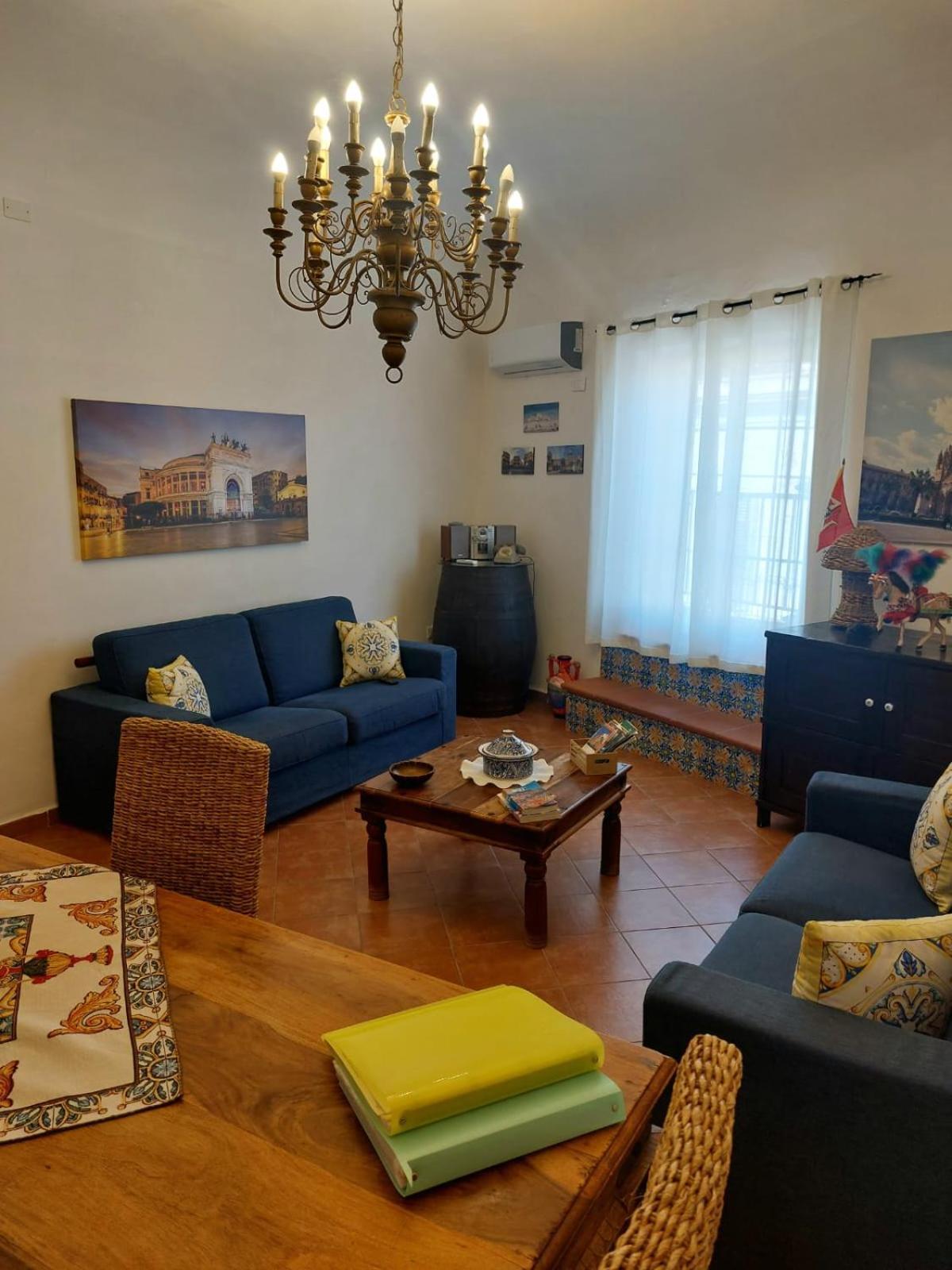 Casa Del Parlamento Lejlighed Palermo Eksteriør billede