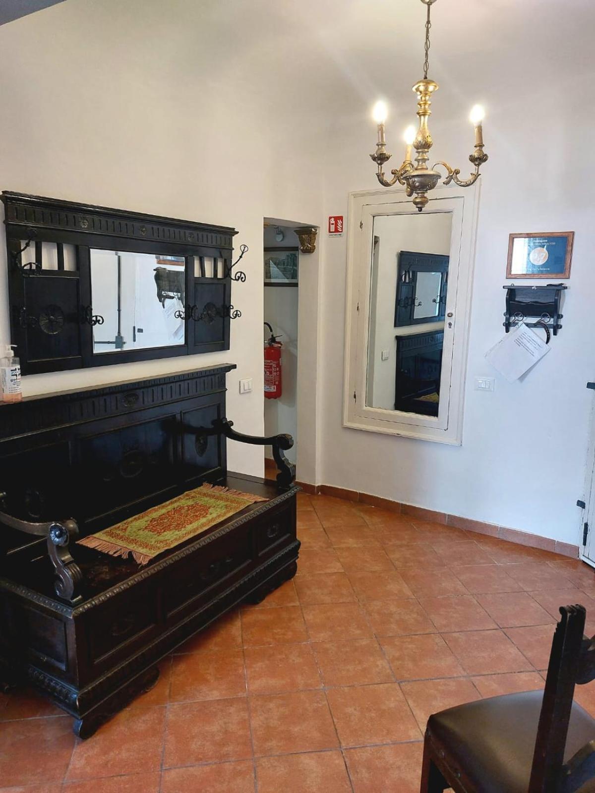 Casa Del Parlamento Lejlighed Palermo Eksteriør billede